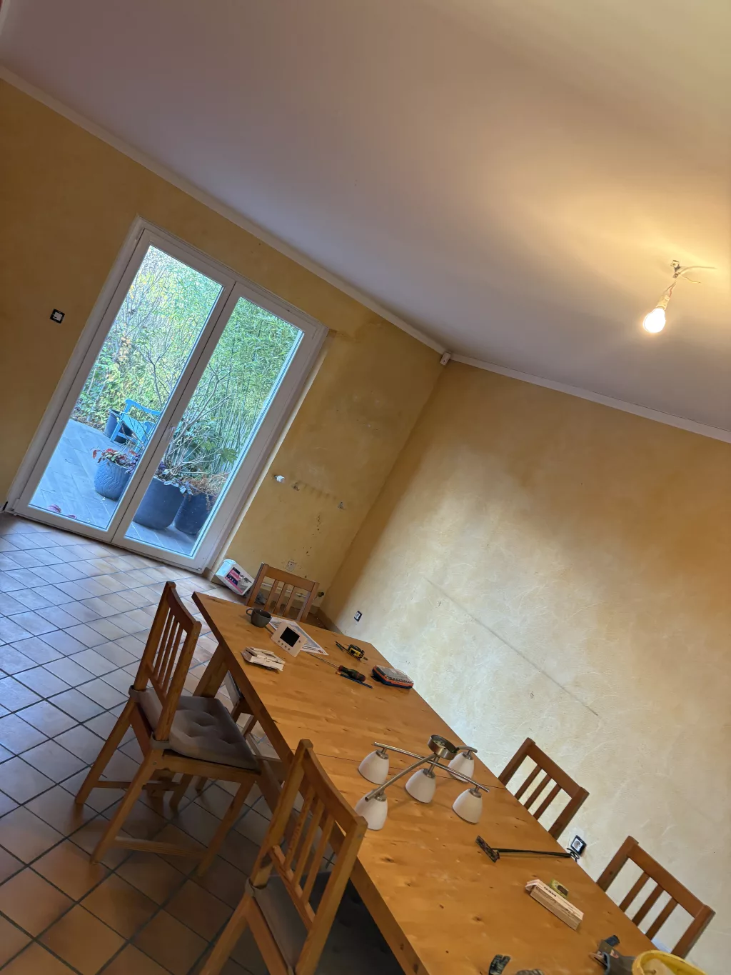Avant travaux — Maison peinture Salon ,salle à manger ,entrée ,escalier