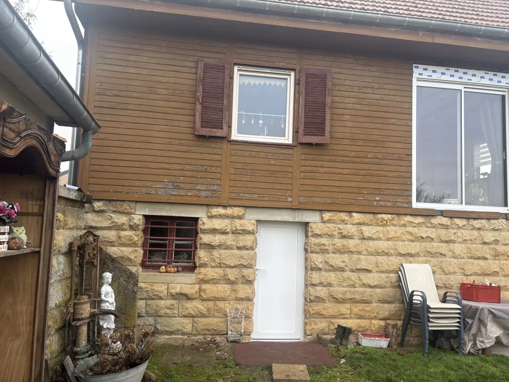 Rénovation peinture sur Maison en bois — Sillegny